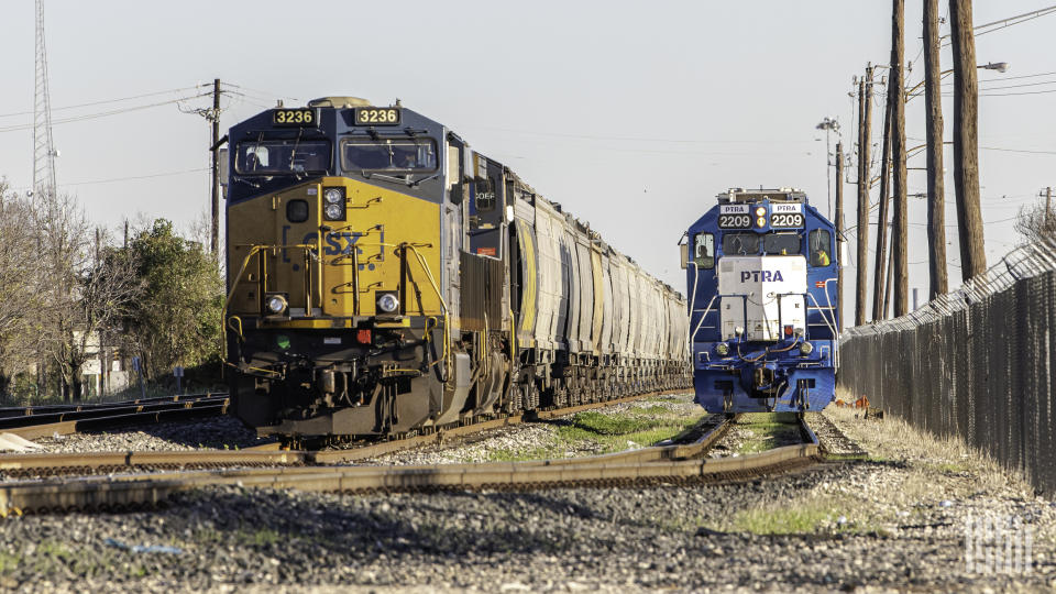 CSX is looking into the circumstances that caused a fatality at its Ohio rail yard Sunday. (Photo: Jim Allen/FreightWaves)