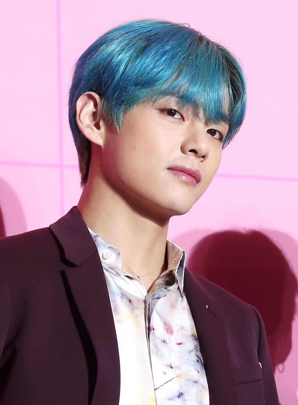 4) V's Teal Hair