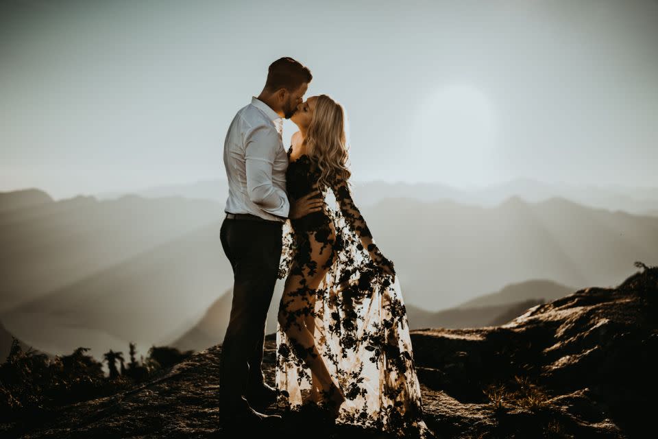 Das „Nightingale“-Kleid“ wurde für die „freigeistige Nicht-Traditionalistin“ entworfen. Foto: Rebecca Carroll/Rivkah Photography (supplied).