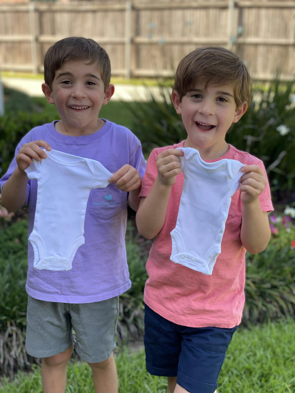 Identical twin brothers Grant and Cooper Credo welcomed identical twin sisters in September 2020. (Erin Credo)