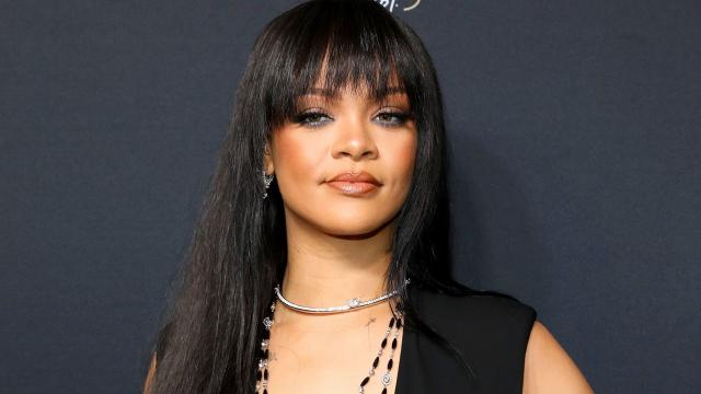 Rihanna Recreates Gunna's Viral New York Fashion Week Look for Halloween