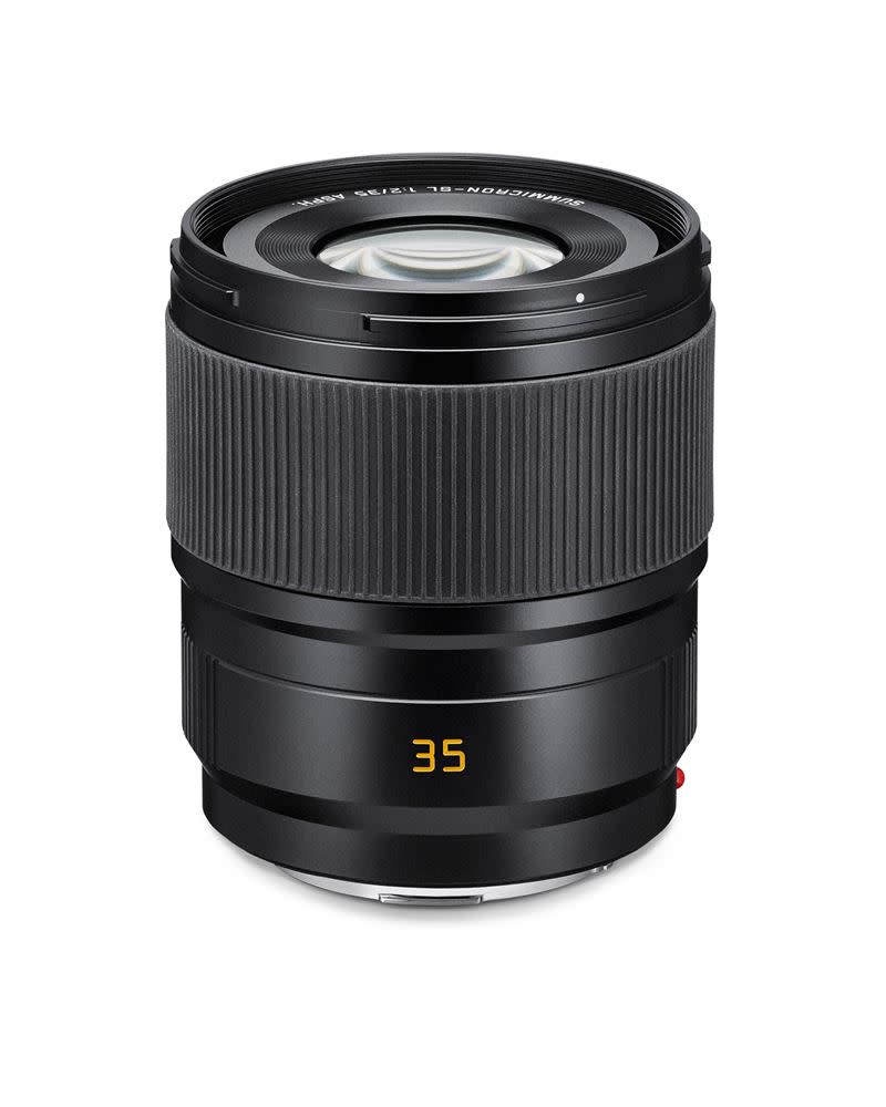 徠卡SL系統再添兩款便攜型鏡頭新成員，可與SL2相機或SL2-S相機組成四款套組。（圖／品牌提供）