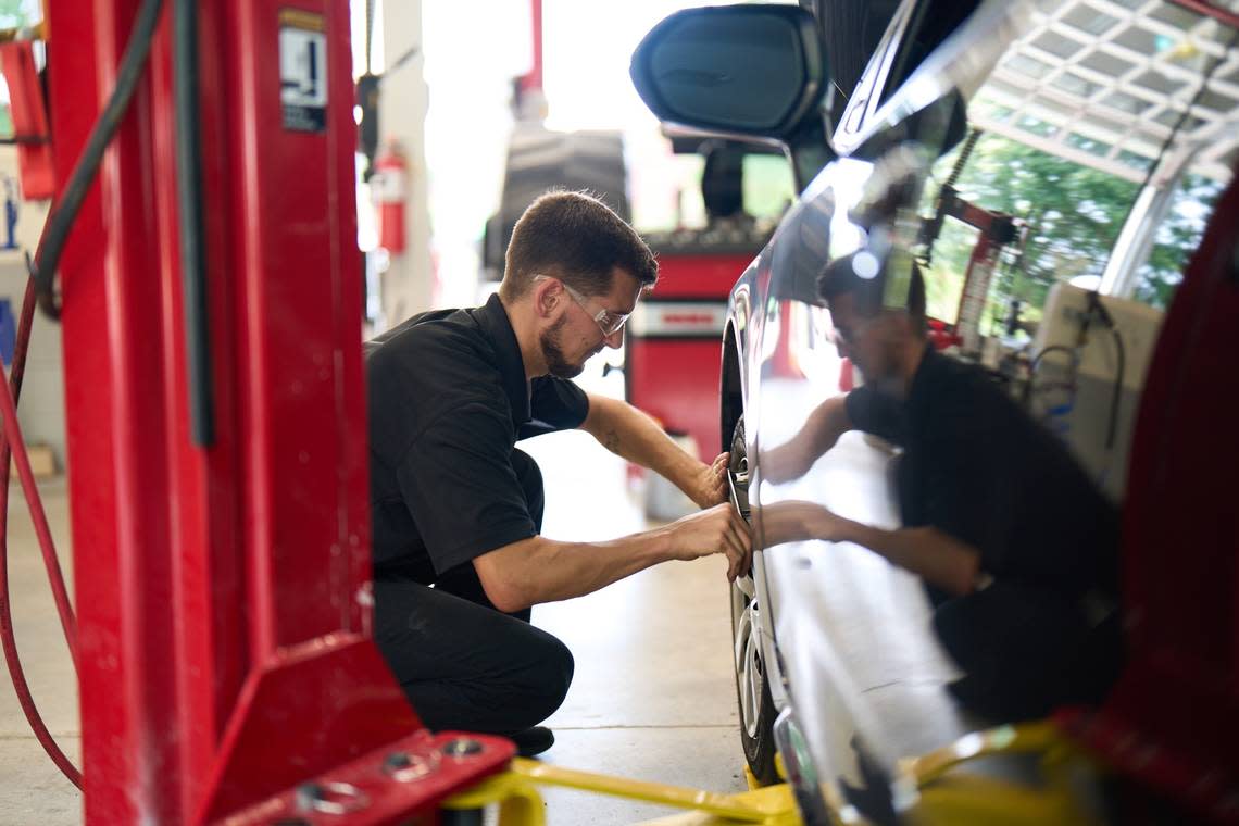 A new Mavis Tires & Brakes store is now open at 5581 Thomaston Road. This is Macon’s second Mavis Tires & Brakes location and among more than 120 Georgia locations. The stores offer free tire pressure checks and visual inspections.