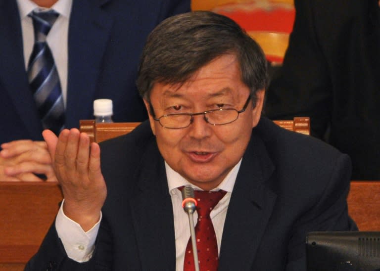 Former Kyrgyzstan prime minister Zhantoro Satybaldiyev has been arrested on corruption charges linked to a key power plant in Bishkek