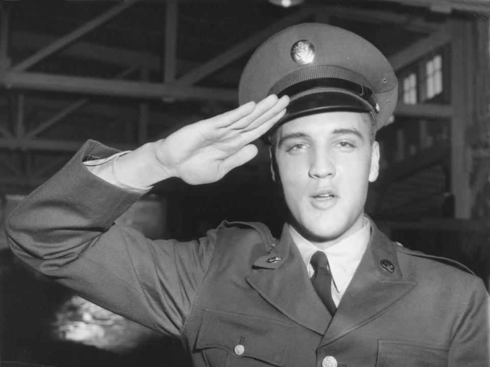 elvis presley in the army in 1959