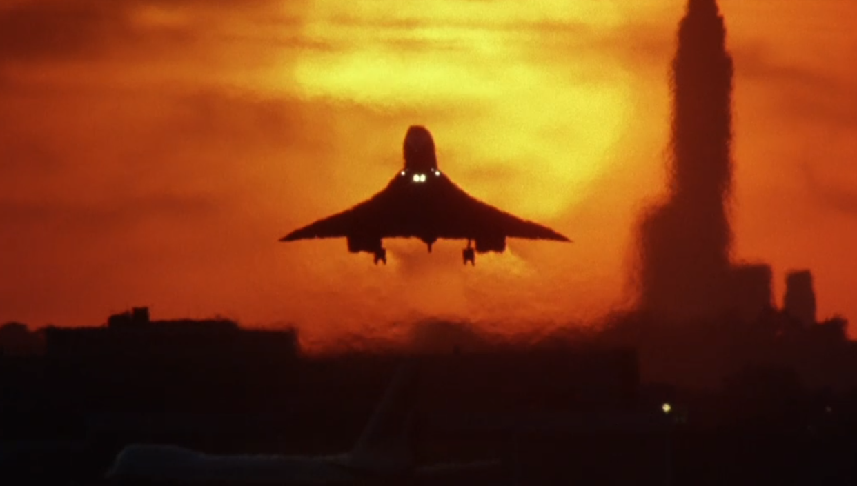 The movie's second-unit director won a bet with De Palma after pulling off this shot of an airplane landing (Photo: Warner Bros.)