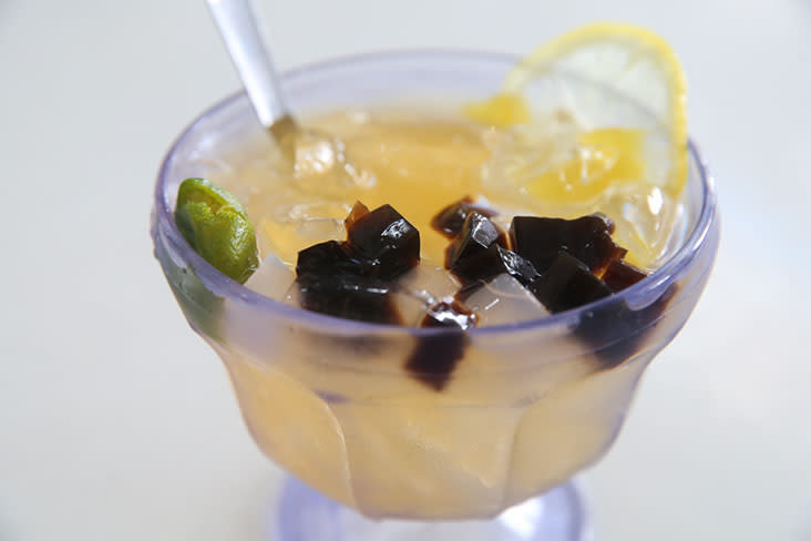 The 'kopitiam' also serves a refreshing lemon jelly ice that is perfect for the hot weather