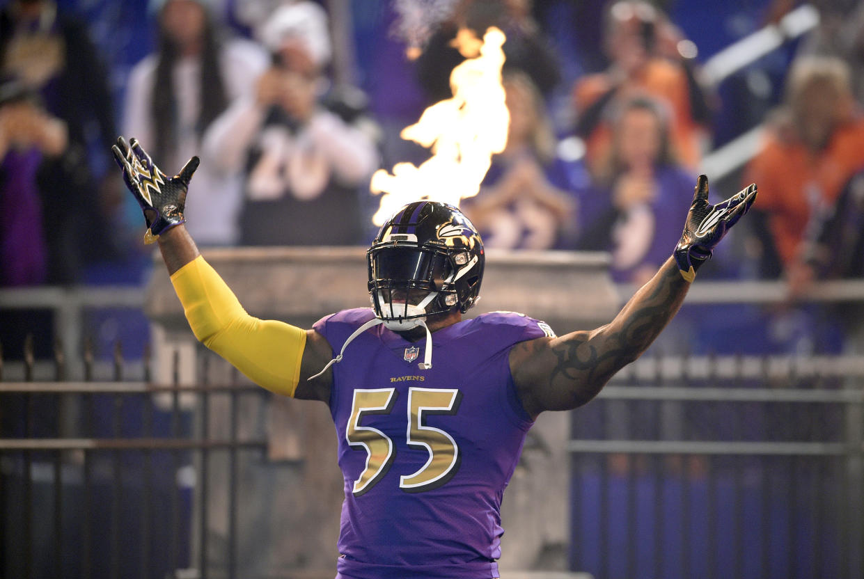 Baltimore Ravens outside linebacker Terrell Suggs has three sacks over his last two games and should be in line for more in Week 12. (AP Photo/Nick Wass)