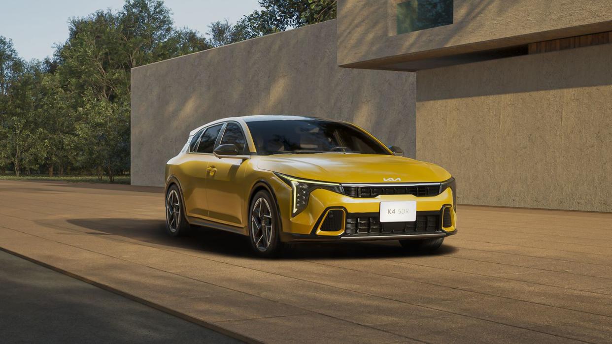 2025 kia k4 hatchback