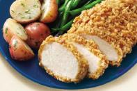 <p>Take your crispy onions beyond your holiday green bean casserole with this recipe. By covering boneless, skinless chicken breasts with this salty and slightly sweet product, you can make every day feel like Christmas.<br><br><a href="http://www.thedailymeal.com/frenchs-crunchy-onion-chicken/" rel="nofollow noopener" target="_blank" data-ylk="slk:For the French's Crunchy Onion Chicken recipe, click here.;elm:context_link;itc:0;sec:content-canvas" class="link "><strong>For the French's Crunchy Onion Chicken recipe, click here.</strong></a></p>