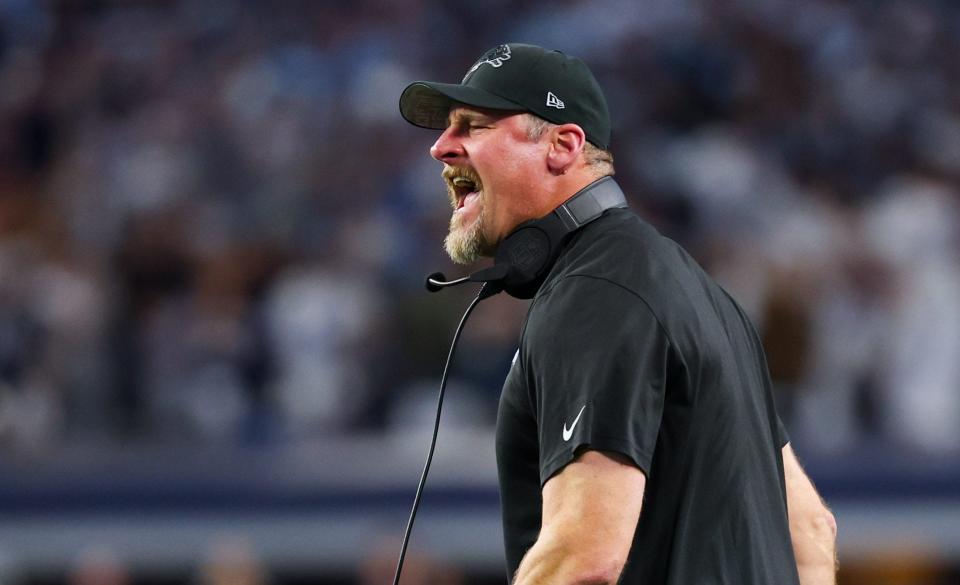 Dec 30, 2023; Arlington, Texas, USA; Detroit Lions head coach Dan Campbell reacts during the fourth quarter against the Dallas Cowboys at AT&T Stadium. Mandatory Credit: Kevin Jairaj-USA TODAY Sports