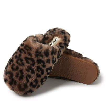 Leopard shearling scuff slippers