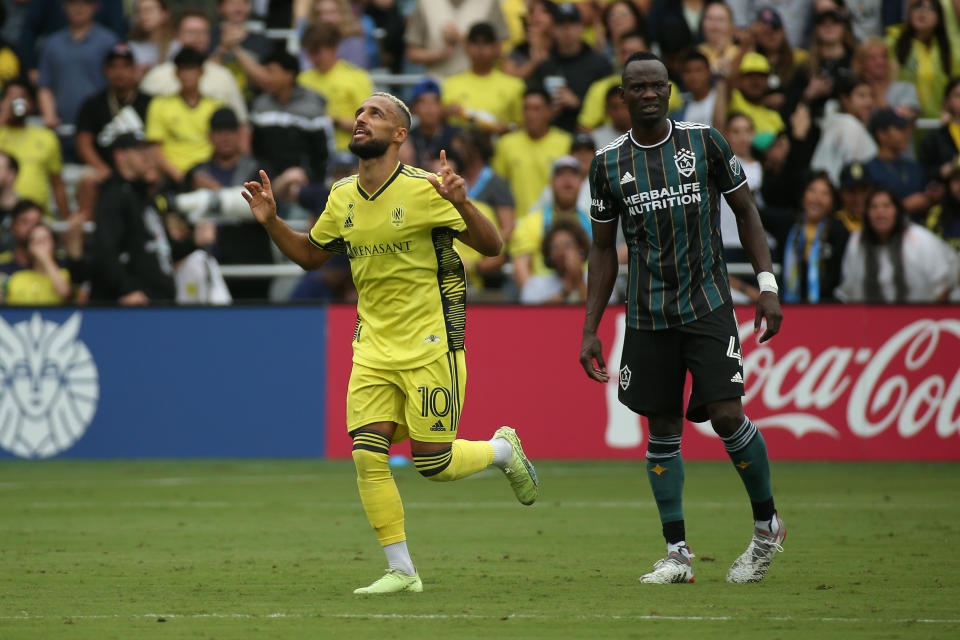 NASHVILLE, TN - SEPTEMBER 10: Nashville SC midfielder Hany Mukhtar (10) celebrates after scoring a goal during a match between Nashville SC and Los Angeles Galaxy, September 10, 2022 at GEODIS Park in Nashville, Tennessee. (Photo by Matthew Maxey/Icon Sportswire via Getty Images)