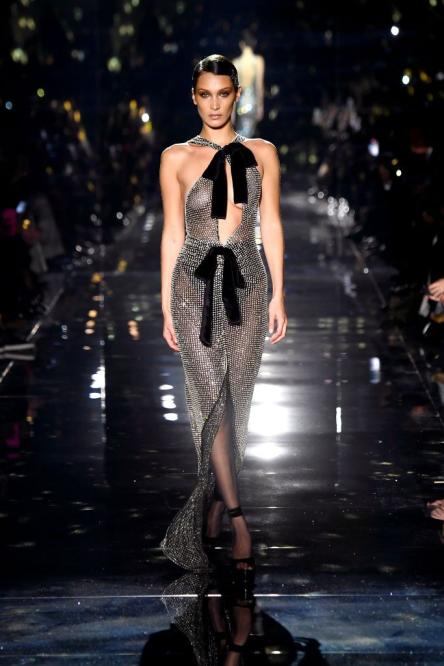 Bella Hadid Finally makes her Long-Awaited return to the Runway – The Chic