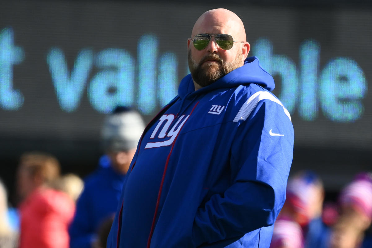 Brian Daboll honors Bills' Damar Hamlin as Giants return to practice