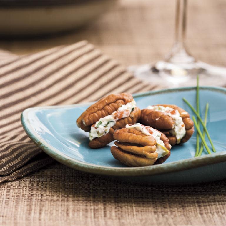 Cream Cheese-and-Olive Pecan Bites