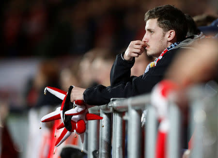 Soccer Football - Carabao Cup Semi Final Second Leg - Bristol City vs Manchester City - Ashton Gate Stadium, Bristol, Britain - January 23, 2018 Bristol City fan during the game Action Images via Reuters/Carl Recine