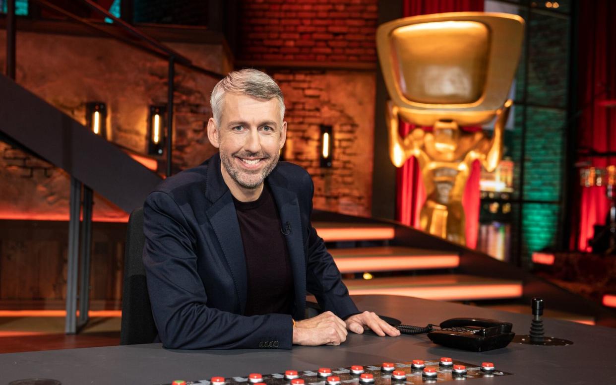 Sebastian Pufpaff moderiert seit kurzem die Neuauflage von "TV Total". (Bild: ProSieben/Willi Weber)