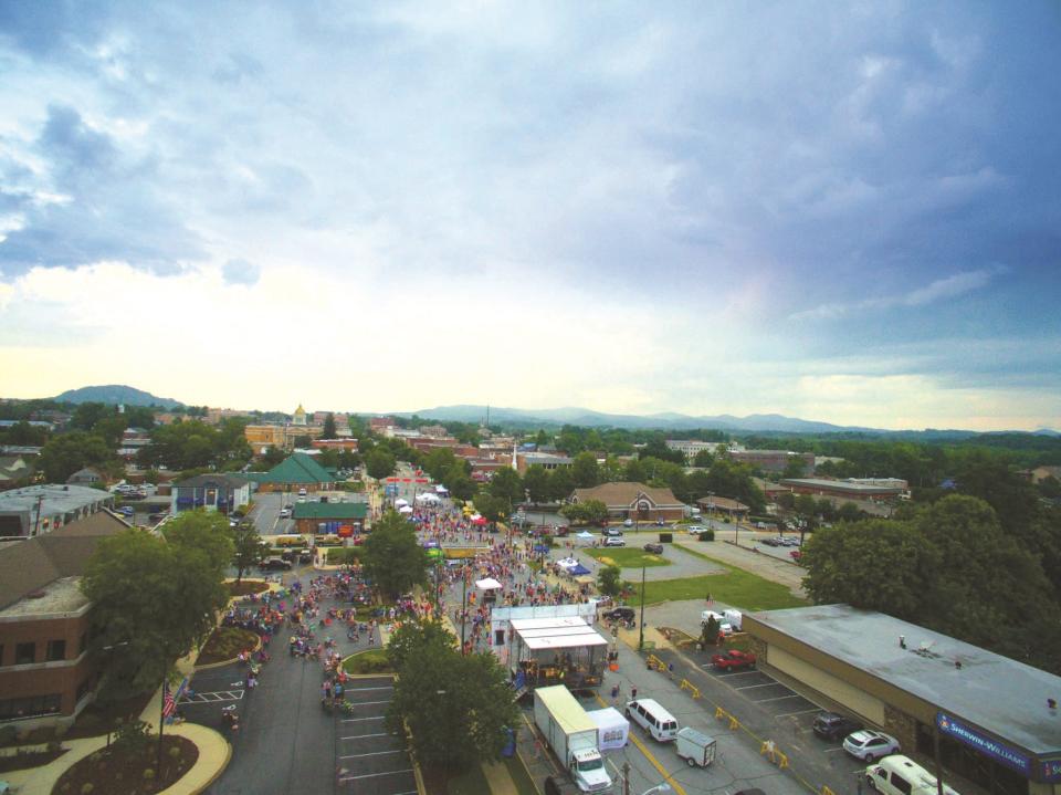 This is an aerial view of one of the concerts from last year's Rhythm and Brews held in downtown Hendersonville.
