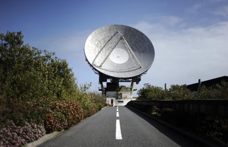 General view of Arthur, a parabolic satellite communications antenna, built in 1962, at Goonhilly Satellite Earth Station near Helston in Cornwall (Tim Ireland/PA) (PA Archive)