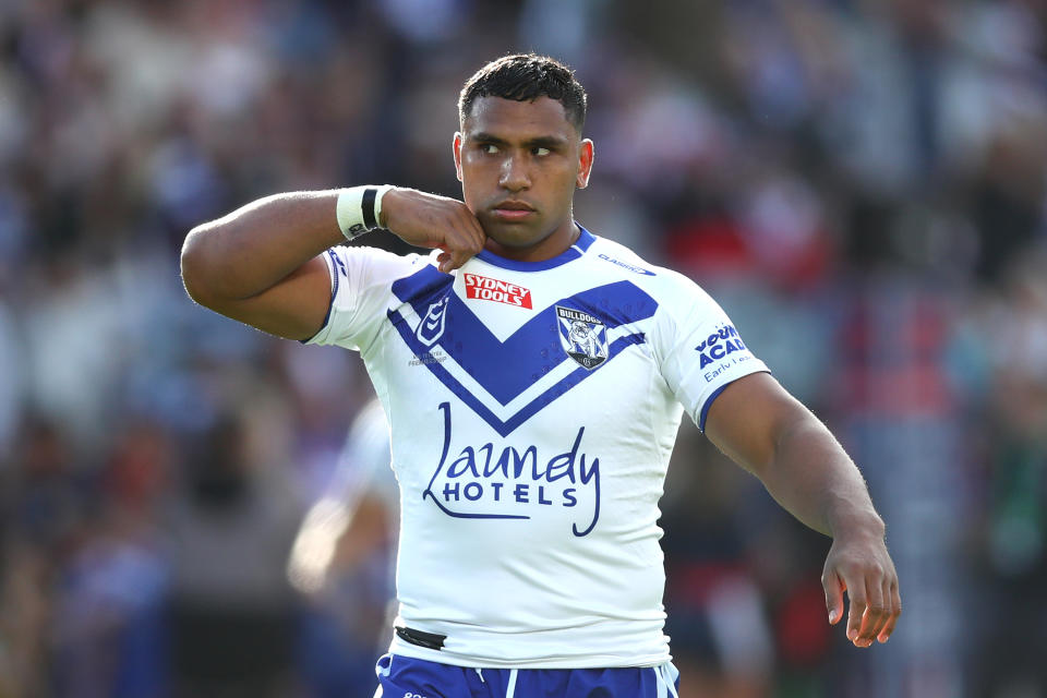GOSFORD, AUSTRALIA - JUNE 04: Tevita Pangai Junior of the Bulldogs looks on during the round 14 NRL match between Sydney Roosters and Canterbury Bulldogs at Central Coast Stadium on June 04, 2023 in Gosford, Australia. (Photo by Jason McCawley/Getty Images)