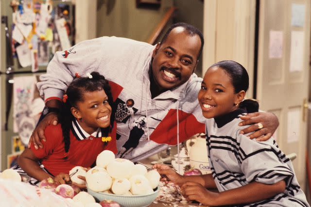 <p>ABC Photo Archives/Disney General Entertainment Content via Getty</p> Jaimee Foxworth, Reginald VelJohnson and Kellie Williams on Family Matters.