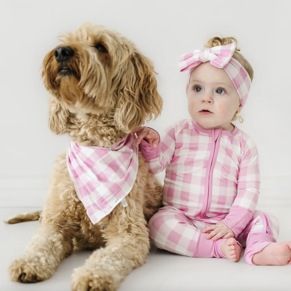 <p><a href="https://go.redirectingat.com?id=74968X1596630&url=https%3A%2F%2Flittlesleepies.com%2Fproducts%2Fpink-gingham-zippy&sref=https%3A%2F%2Fwww.countryliving.com%2Flife%2Fkids-pets%2Fg60130410%2Feaster-pajamas-for-the-whole-family%2F" rel="nofollow noopener" target="_blank" data-ylk="slk:Shop Now;elm:context_link;itc:0;sec:content-canvas" class="link ">Shop Now</a></p><p>Gingham Pajamas</p><p>littlesleepies.com</p><p>$34.00</p>