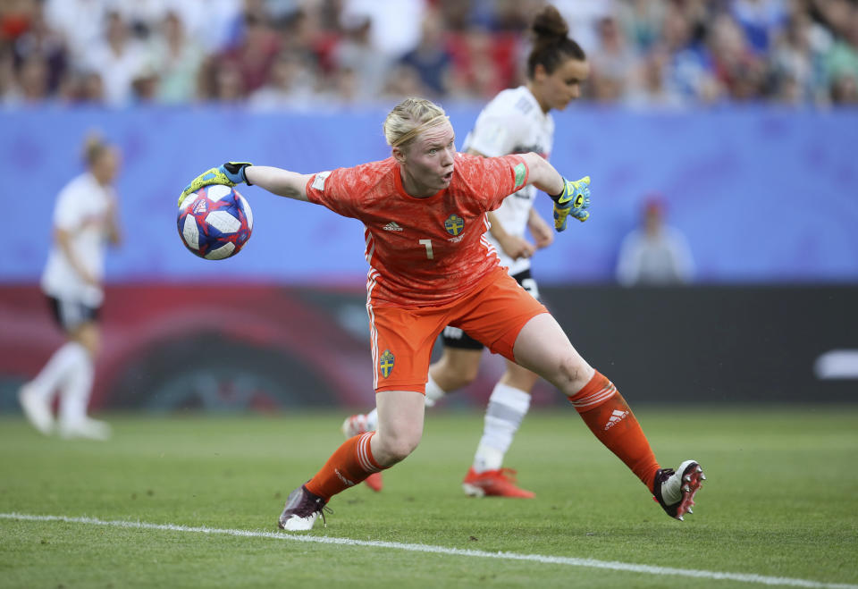 Sweden goalkeeper Hedvig Lindahl throws in the ball during the of the Women's World Cup quarterfinal soccer match between Germany and Sweden at Roazhon Park in Rennes, France, Saturday, June 29, 2019. (AP Photo/David Vincent)