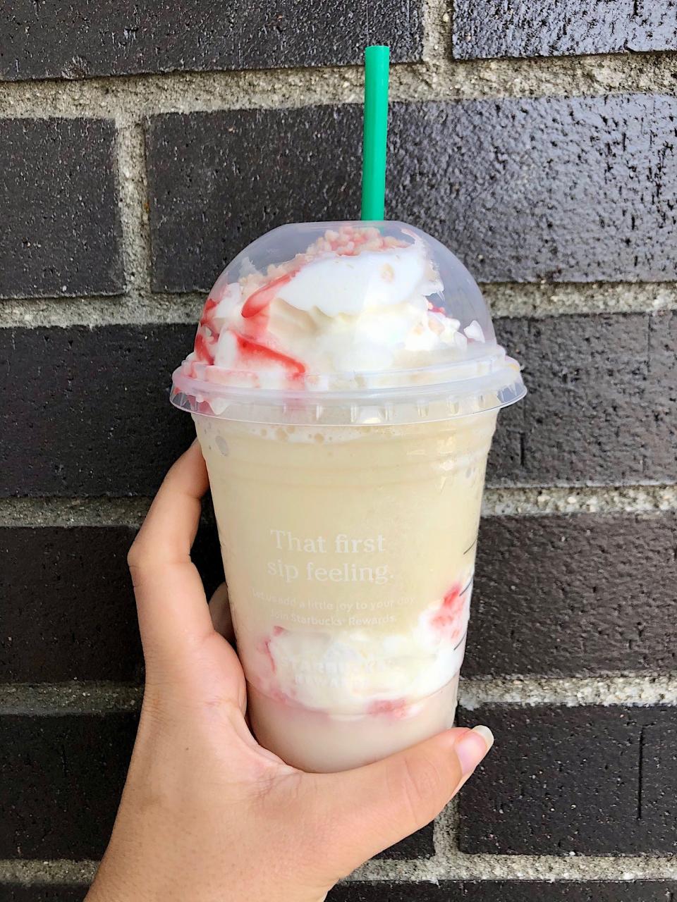 Starbucks Strawberry Funnel Cake Frappuccino