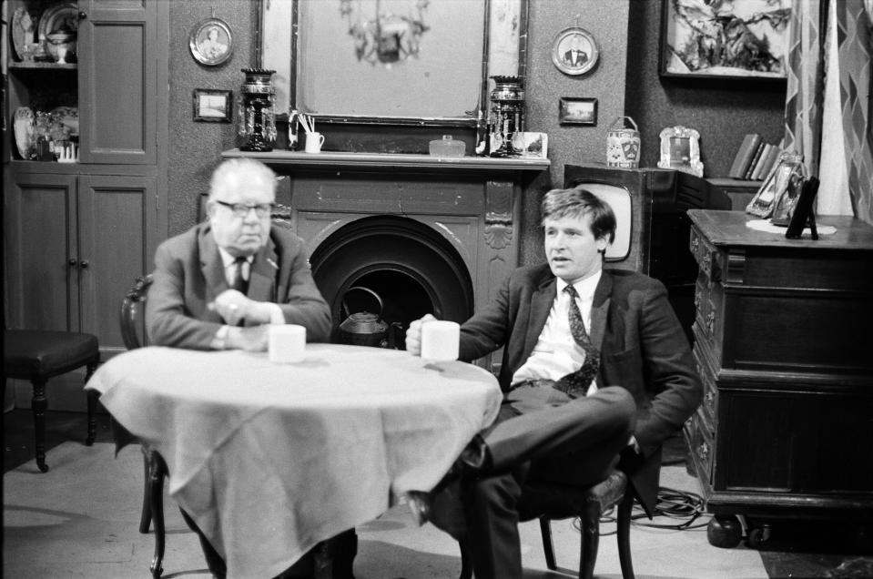 The cast of 'Coronation Street' on set. Jack Howarth and Bill Roache, 16th April 1968. (Photo by Frank Charman/Mirrorpix/Getty Images)