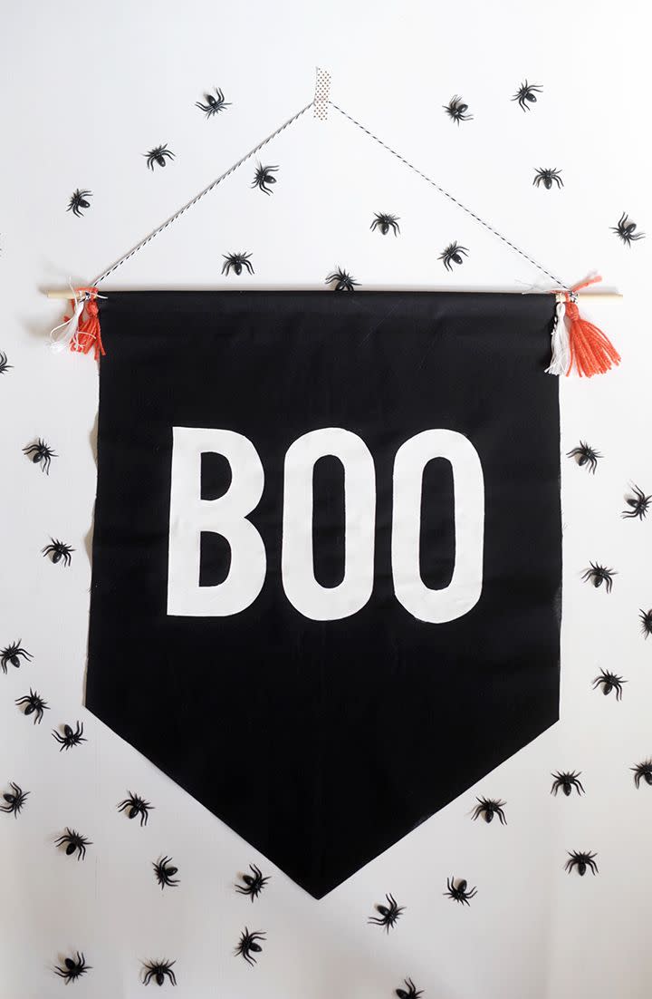 Whip Up a No-Sew Banner