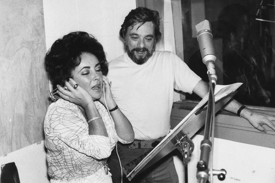 Elizabeth Taylor records songs for the film 