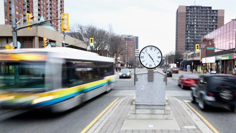 Windsor approves Ouellette overhaul without bike lanes