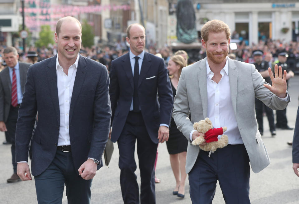 Prince William and Prince Harry greet well-wishers lined up outside Windsor Castle. (Photo: Jonathan Brady/pool via Reuters)