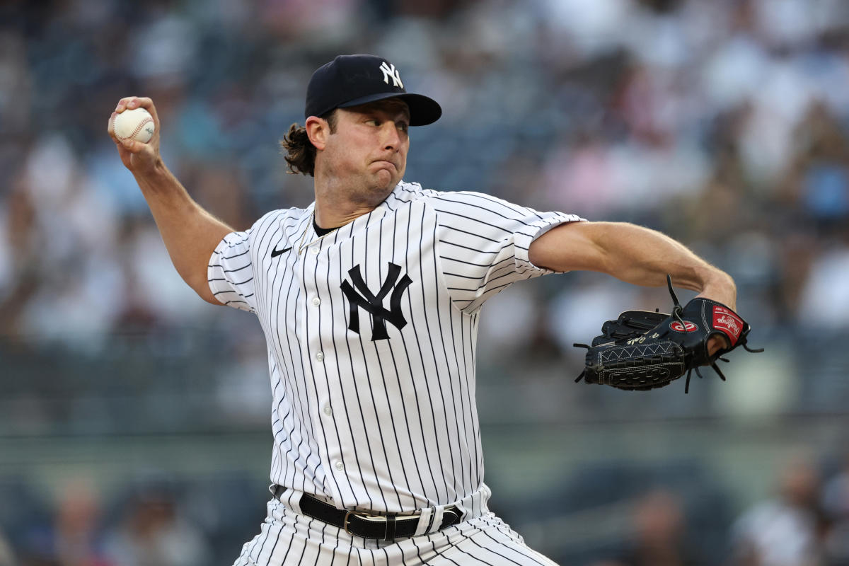 Clay time: Holmes transforms into elite relief with Yankees