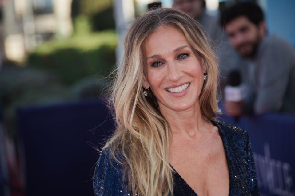 Sarah Sanderson - Sarah Jessica Parker