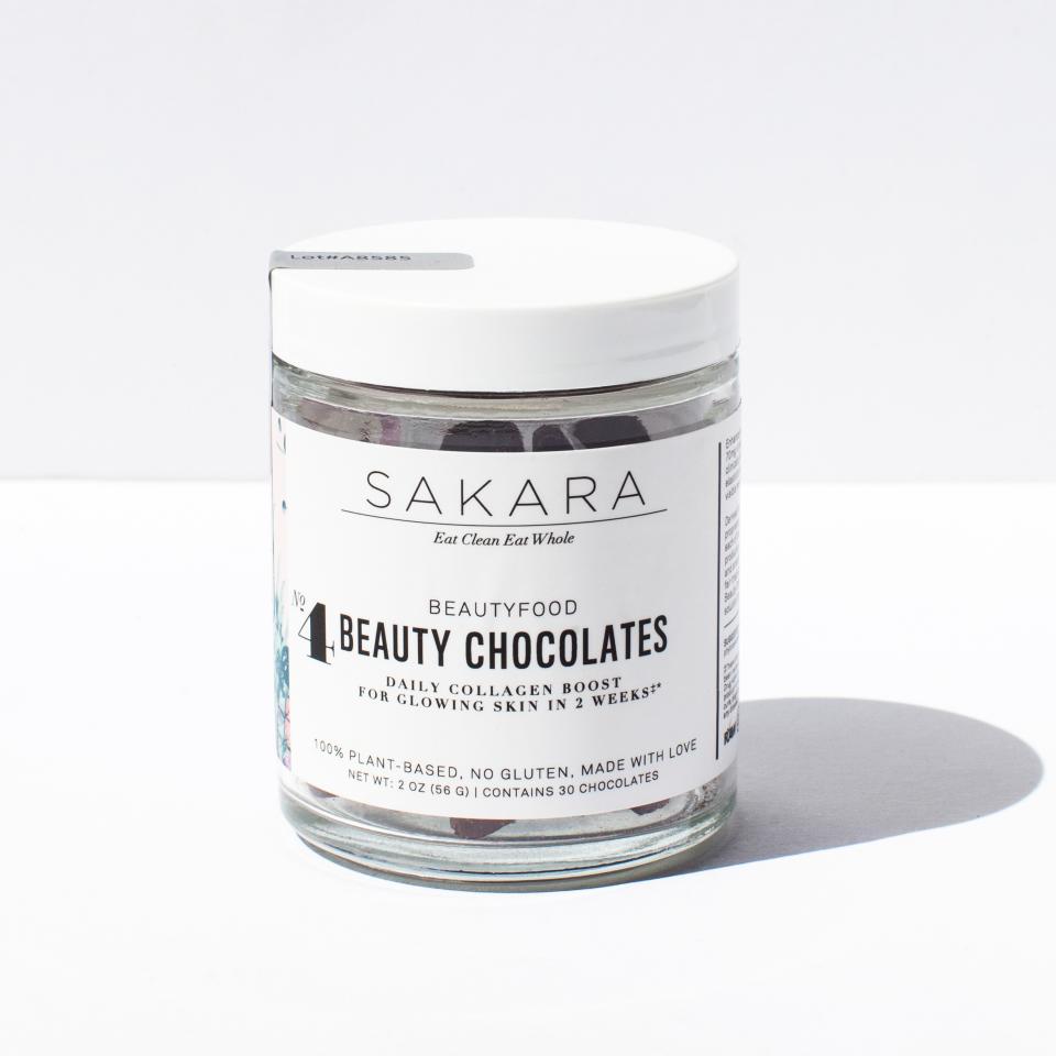 Sakara Life's Beauty Chocolates claim to plump up your skin — from the inside out — but do they work? An expert weighs in.