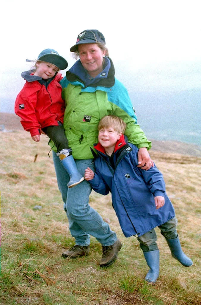 <span class="article__caption">Hargreaves, shown here with her two children, died in 1995 while descending K2. (Photo: Chris Bacon/PA Images/Getty Images)</span>