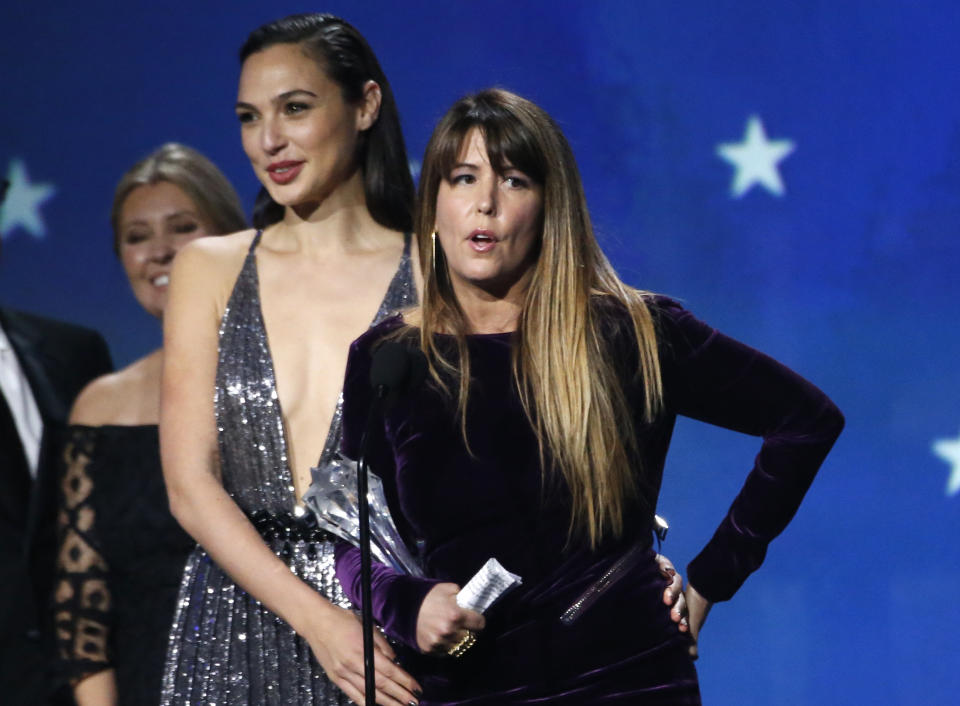 23rd Critics’ Choice Awards – Show – Santa Monica, California, U.S., 11/01/2018 – Director Patty Jenkins and actress Gal Gadot (L) of "Wonder Woman" accept the award for Best Action Movie. REUTERS/Mario Anzuoni