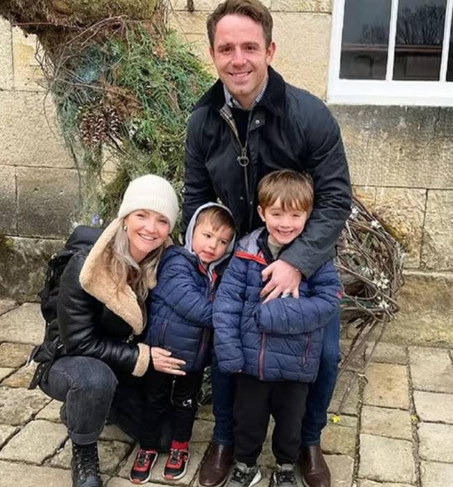 helen skelton family