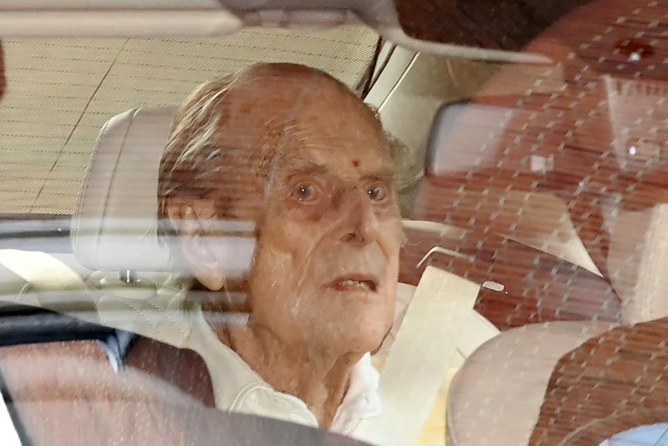 <p>Britain's Prince Philip, Duke of Edinburgh leaves King Edward VII's Hospital in central London on March 16, 2021. - The 99-year-old husband of Queen Elizabeth II was in hospital with a heart condition. (Photo by DANIEL LEAL-OLIVAS / AFP) (Photo by DANIEL LEAL-OLIVAS/AFP via Getty Images)</p>
