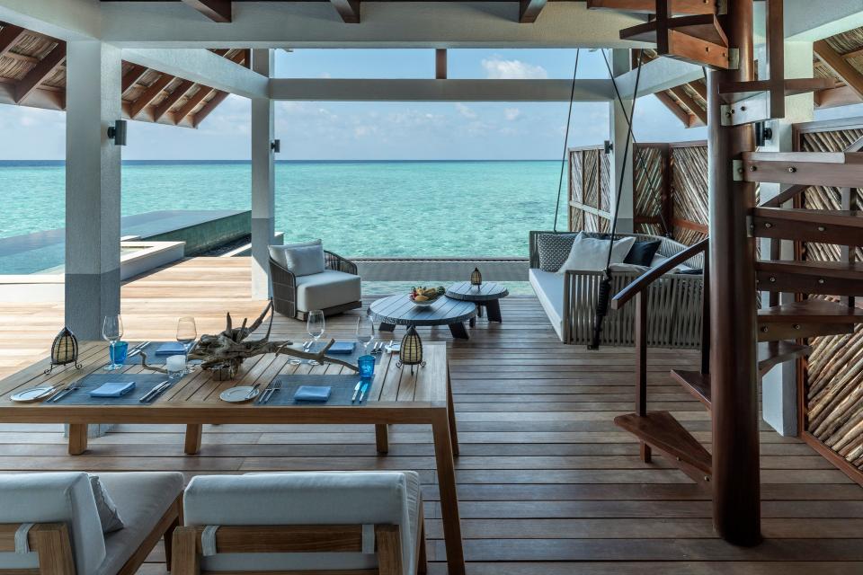 Four Seasons Resort Maldives at Landaa Giraavaru