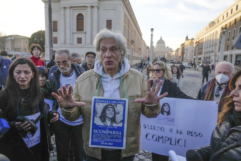 Pietro Orlandi, el hermano de Emanuela, durante una manifestación 