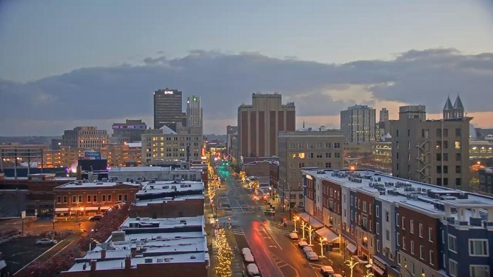 Downtown Akron on its first snowfall of the season.