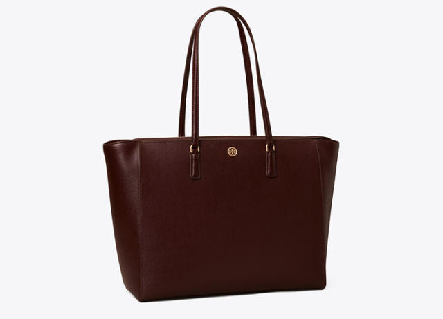 Tory Burch Just Added Tons of New Items to Its Sale Section (Including Best- Selling Leather Bags)