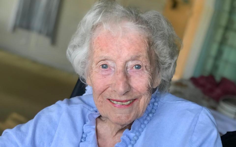 Dame Vera Lynn: We'll Meet Again - Decca/PA