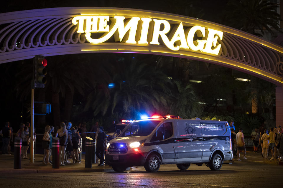 Metropolitan police are stationed outside The Mirage in response to a fatal shooting in the hotel-casino on Thursday, Aug. 4, 2022, in Las Vegas. (Ellen Schmidt/Las Vegas Review-Journal via AP)