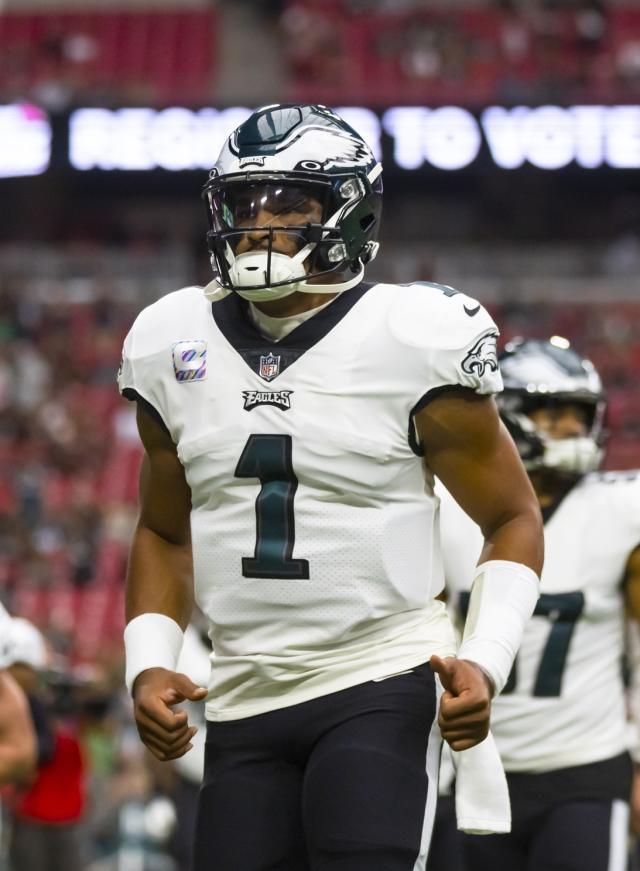 Philadelphia Eagles 26-17 Dallas Cowboys: Jalen Hurts shines as undefeated  run continues, NFL News