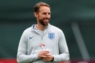 Soccer Football - World Cup - England Training- England Training Camp, Saint Petersburg, Russia - June 25, 2018 England manager Gareth Southgate during training REUTERS/Lee Smith