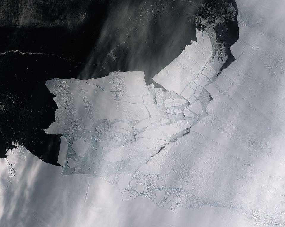 The Pine Island glacier spawned an iceberg over 115 square miles that quickly shattered into pieces. This image from space shows the freshly broken bergs.